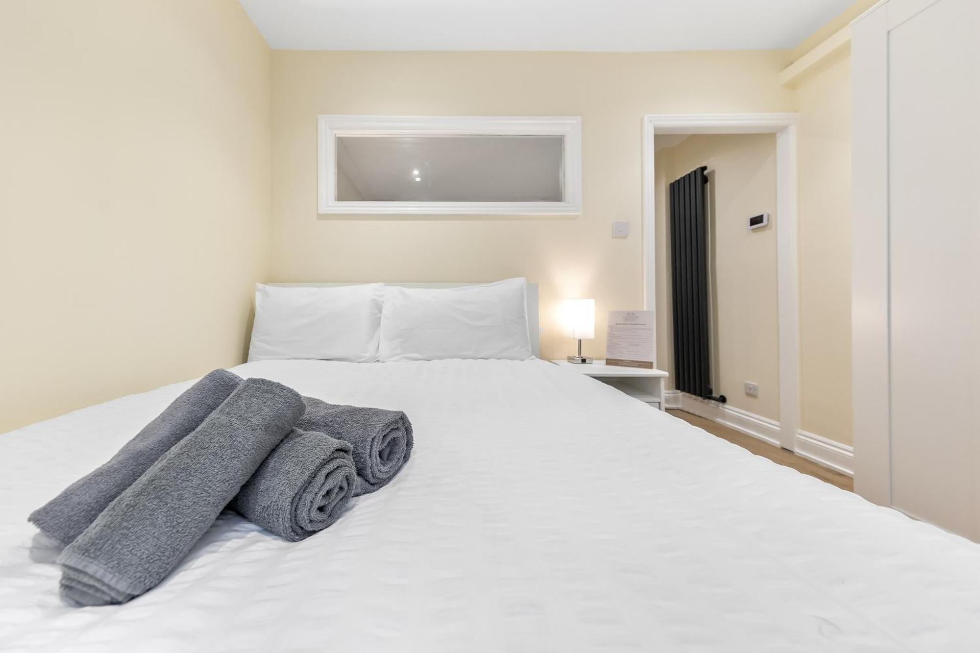 London Bridge Apartments Стая снимка